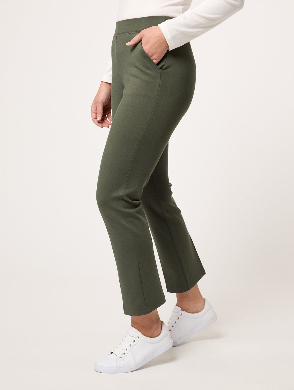 Moda Straight Leg Short Length Pant