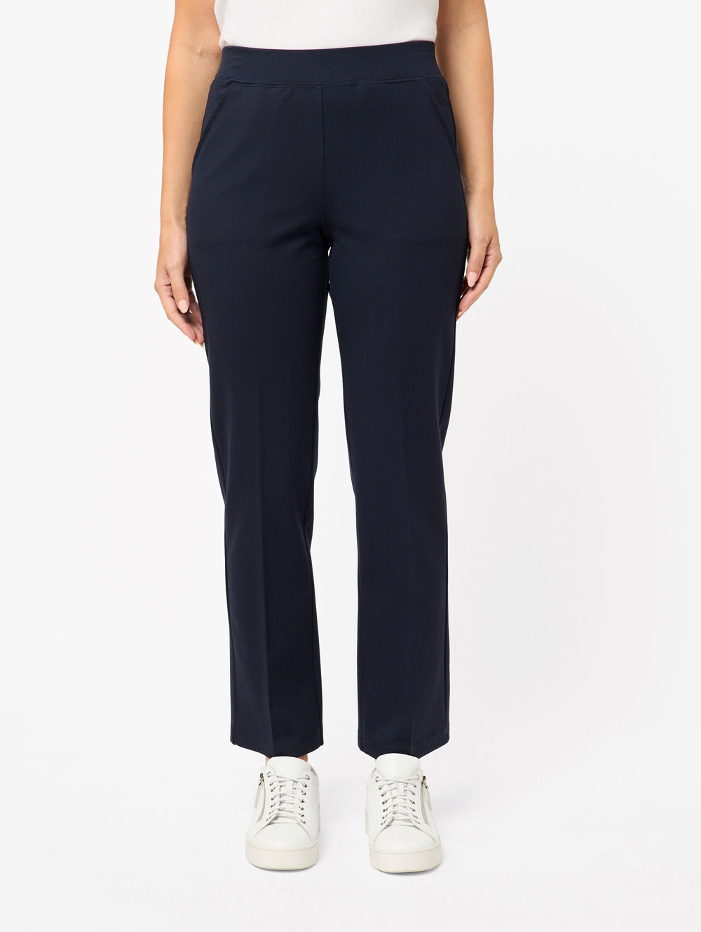 Moda Straight Leg Short Length Pant