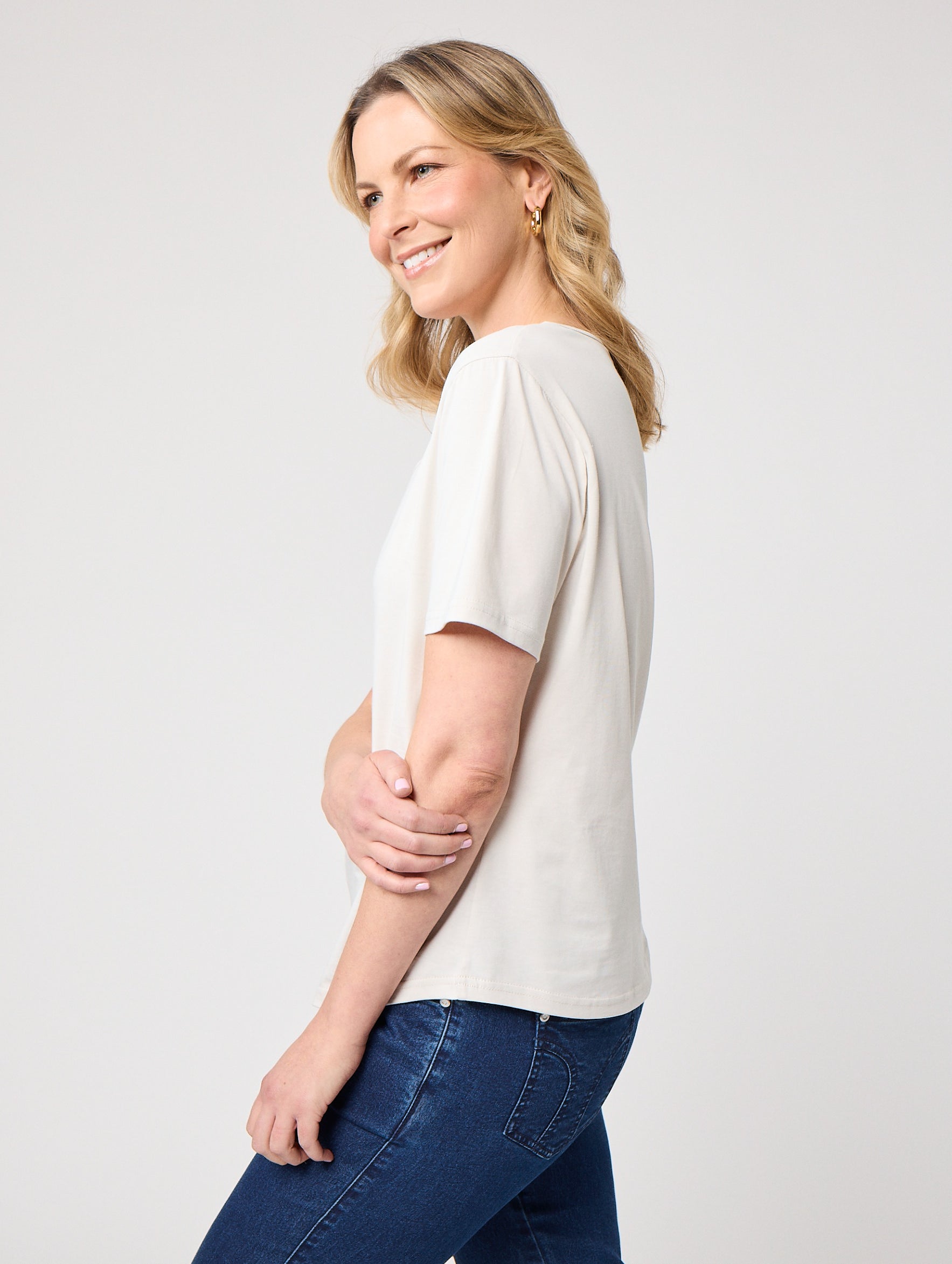Cleo Tee