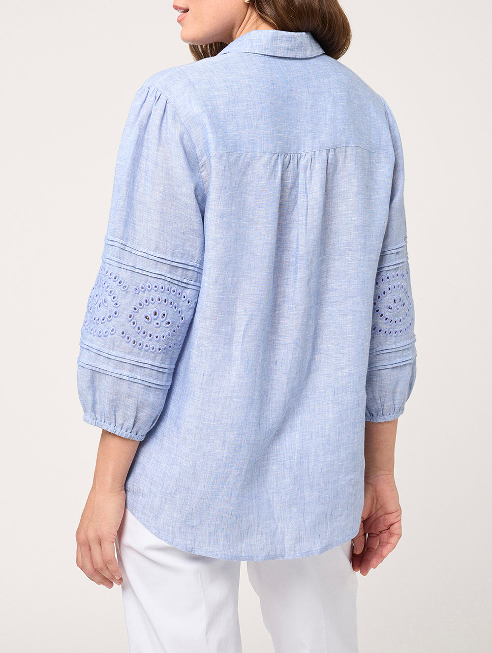 Niya 3/4 Emb Sleeve Shirt