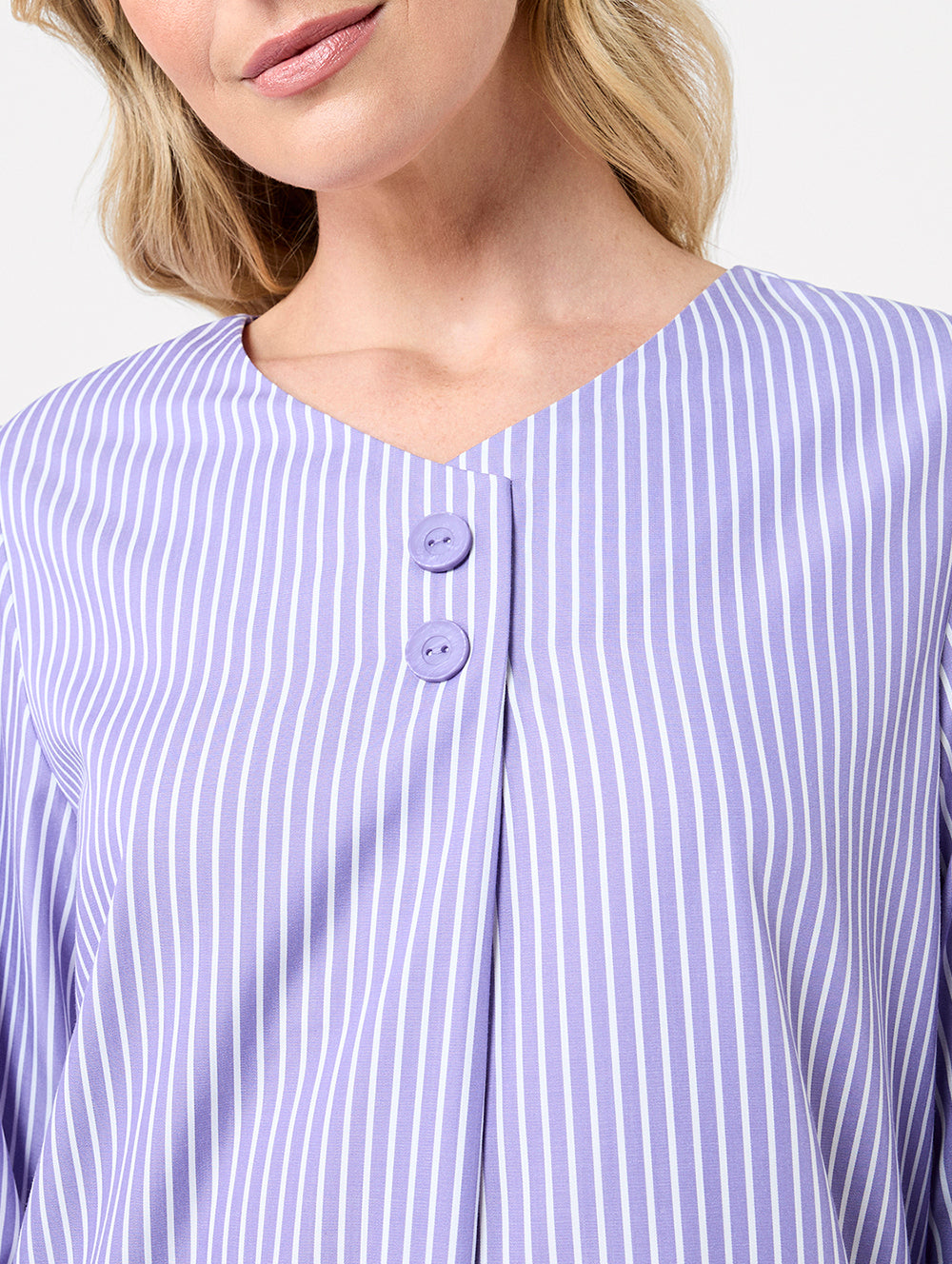 Lura 3/4 Sleeve Shirt