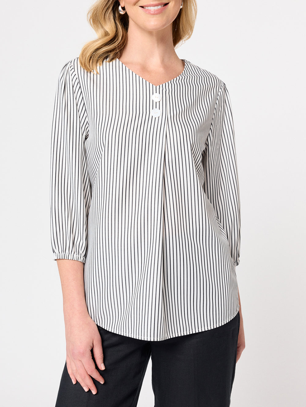 Lura 3/4 Sleeve Shirt