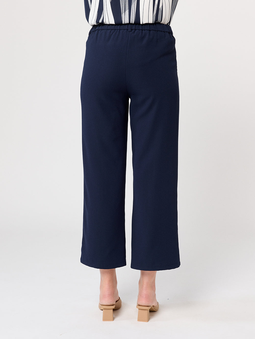 Crepe Luxe Wide Leg Pant