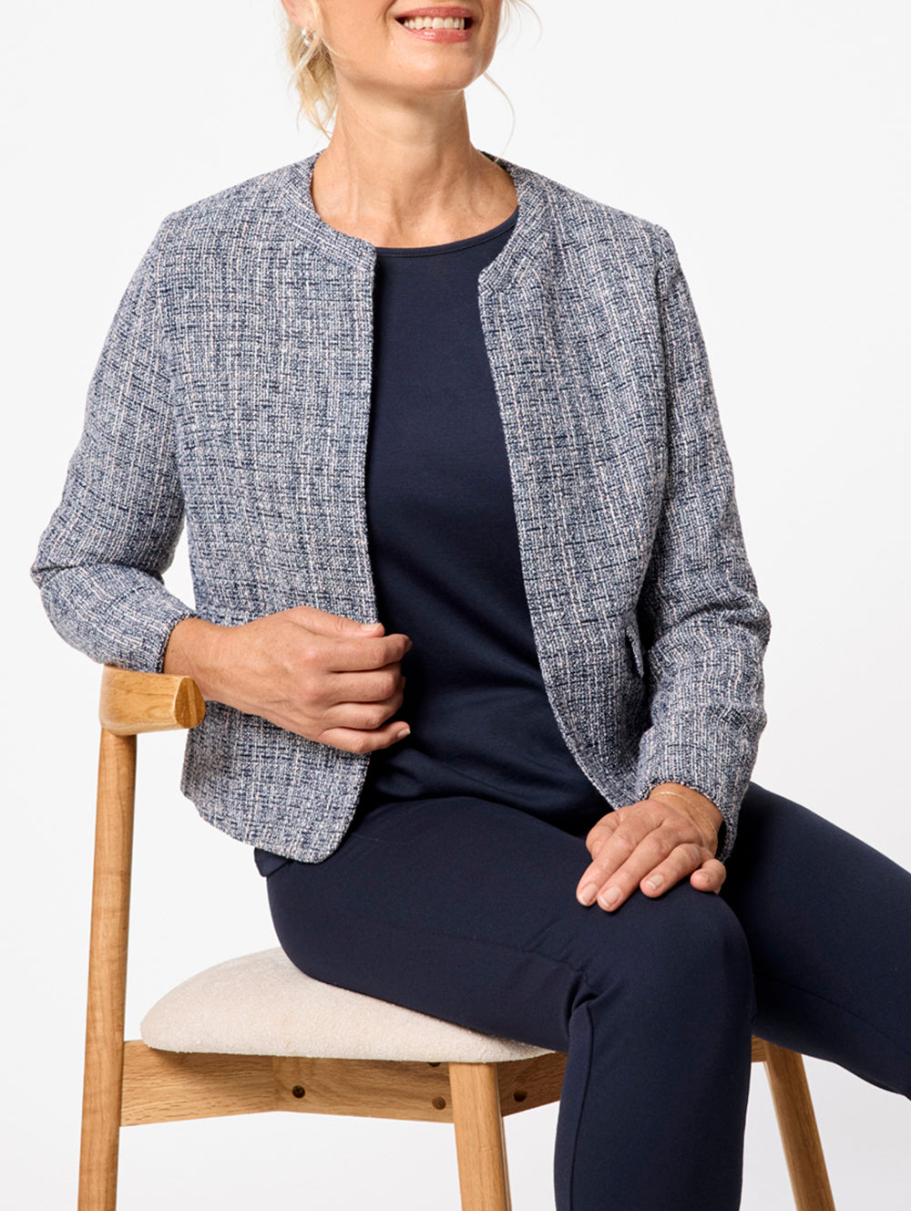 Ambar Jacket