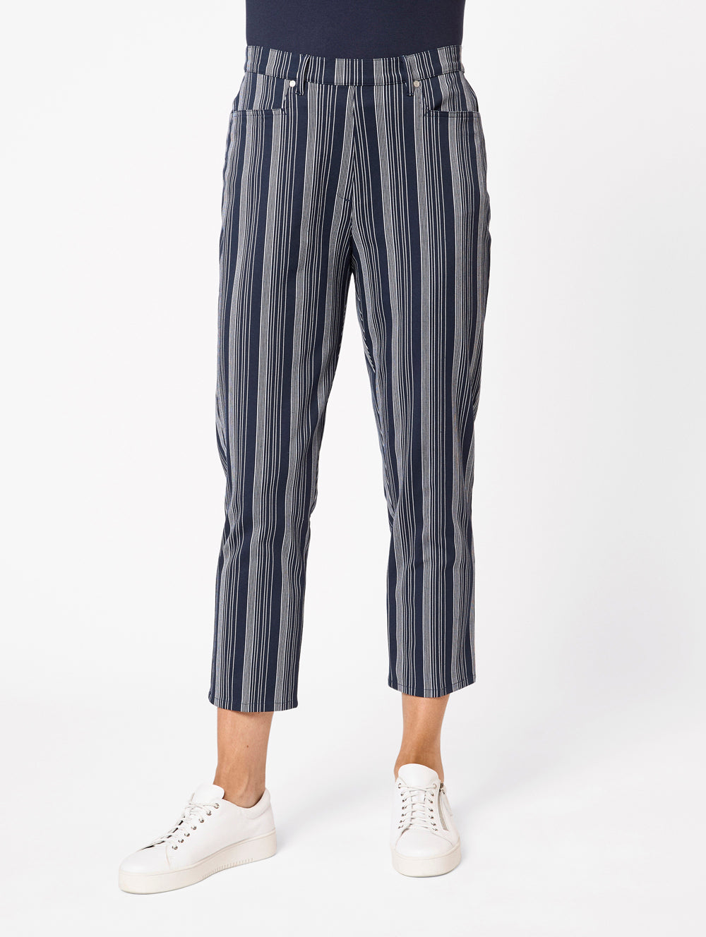 BA48663_BANVY142_1_1750056590000