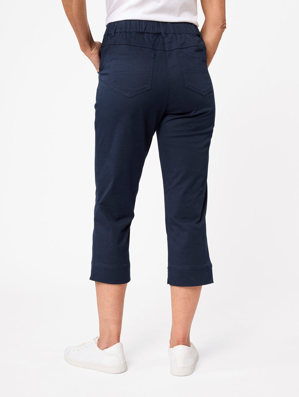 BA48699_BANVY142_4_1752814183000