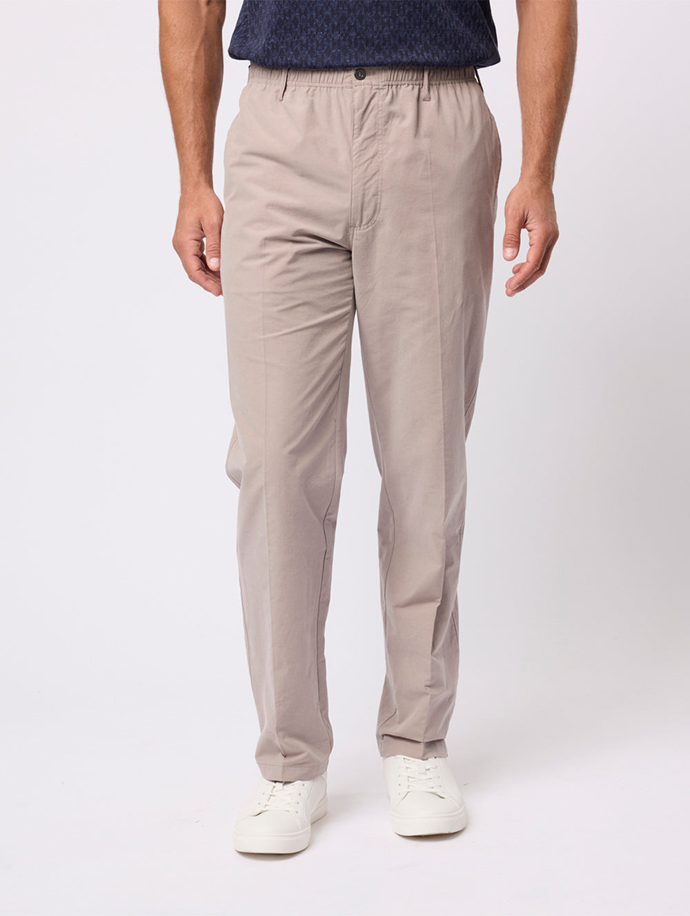 Woodbury Pull On Pant