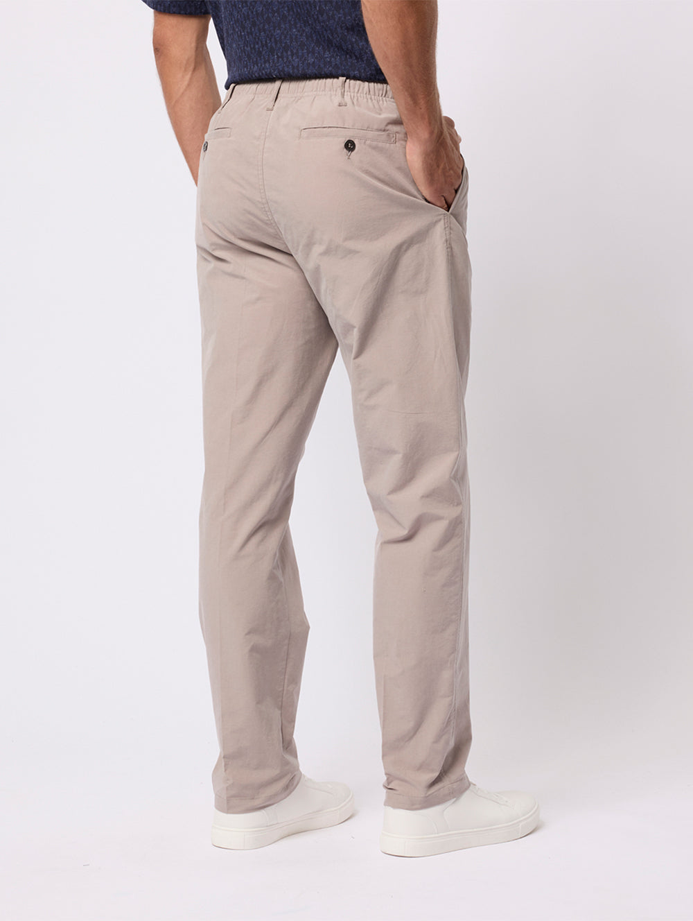 Woodbury Pull On Pant
