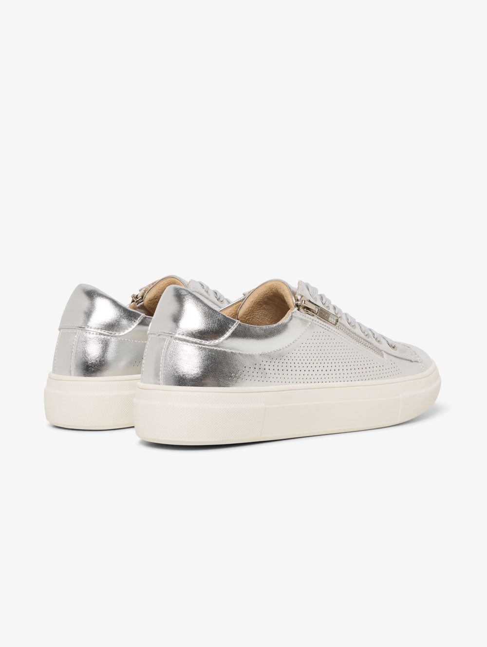 Clara Sneaker