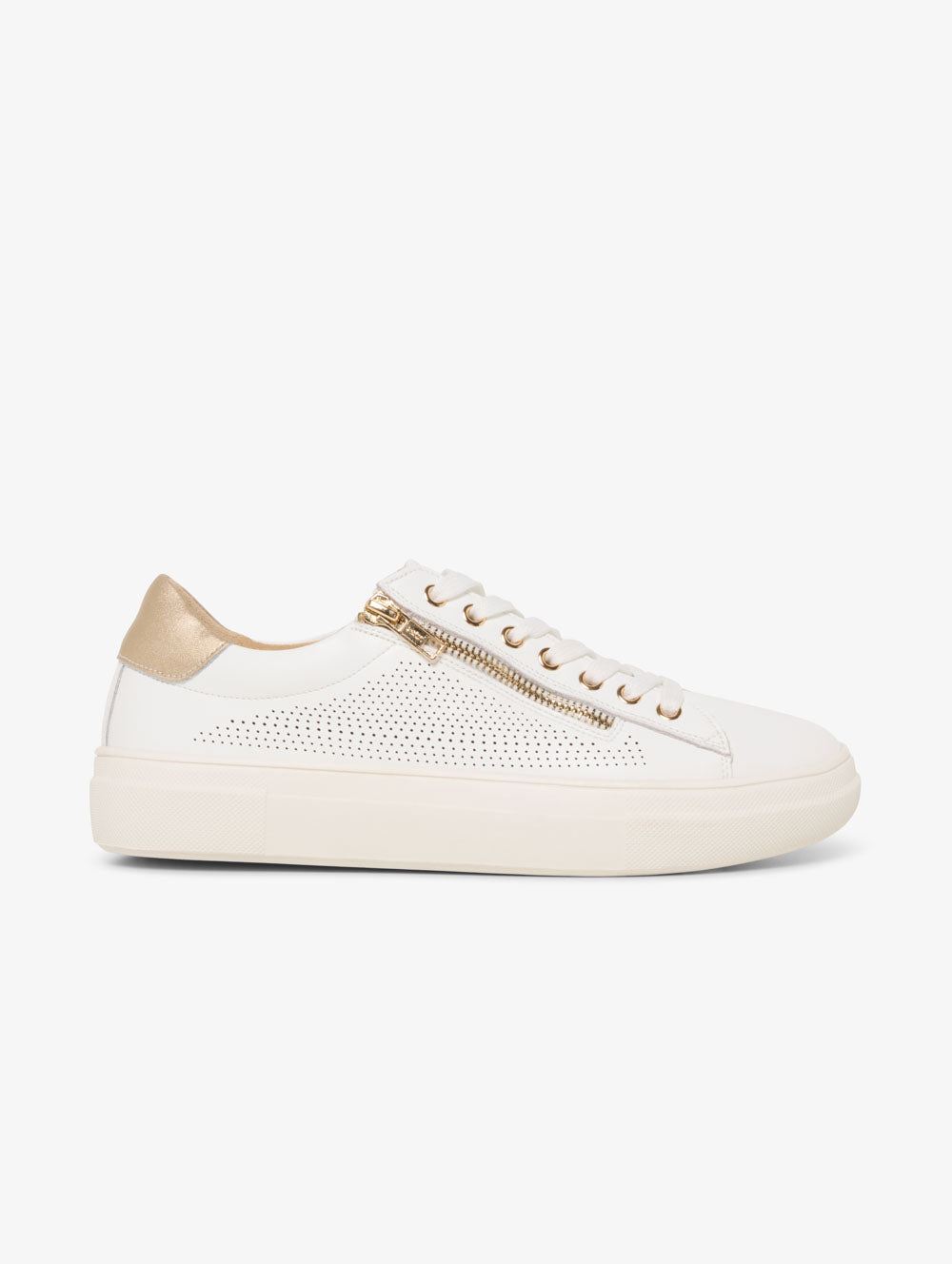 Clara Sneaker