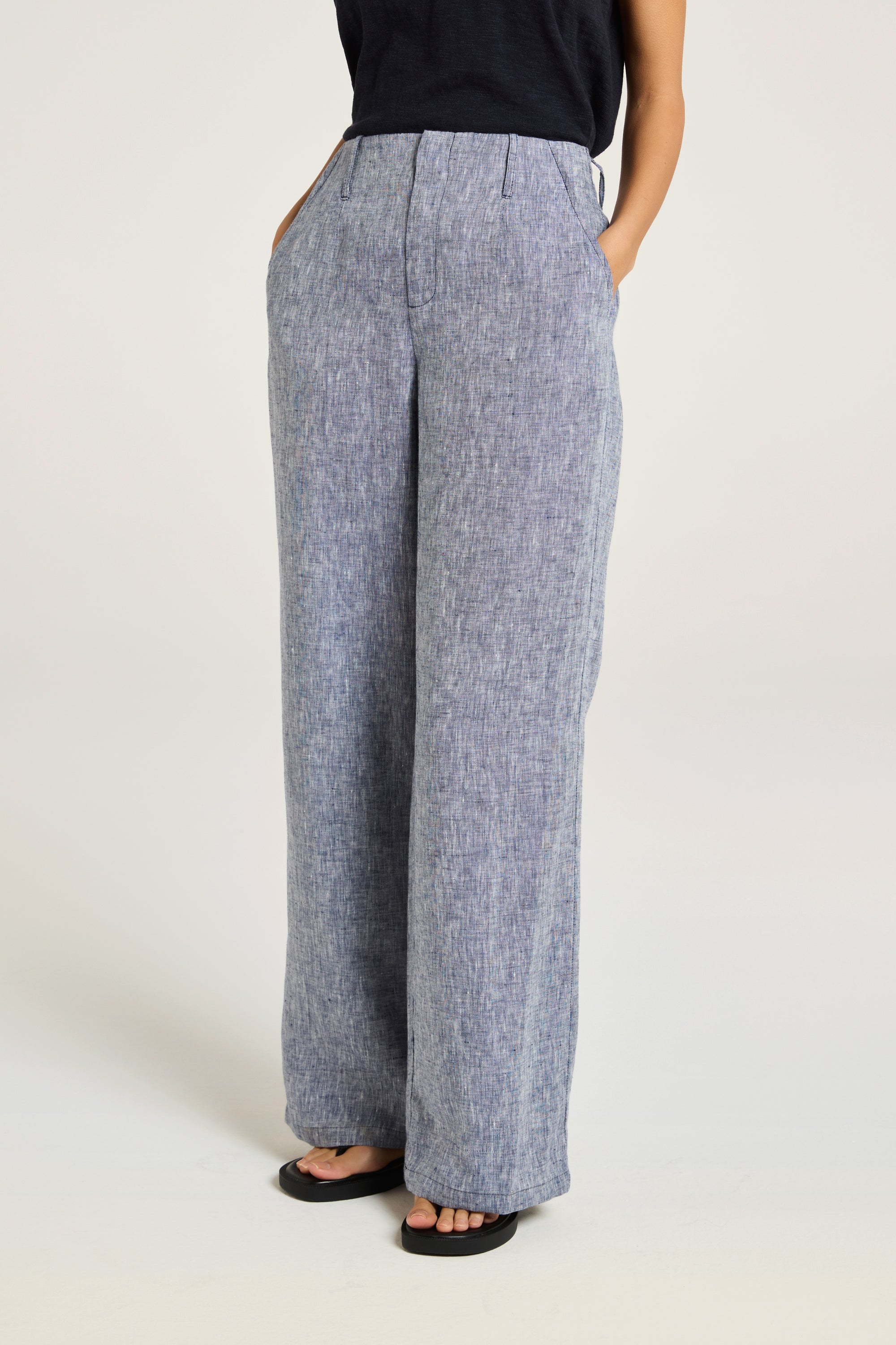 Sophia Pant