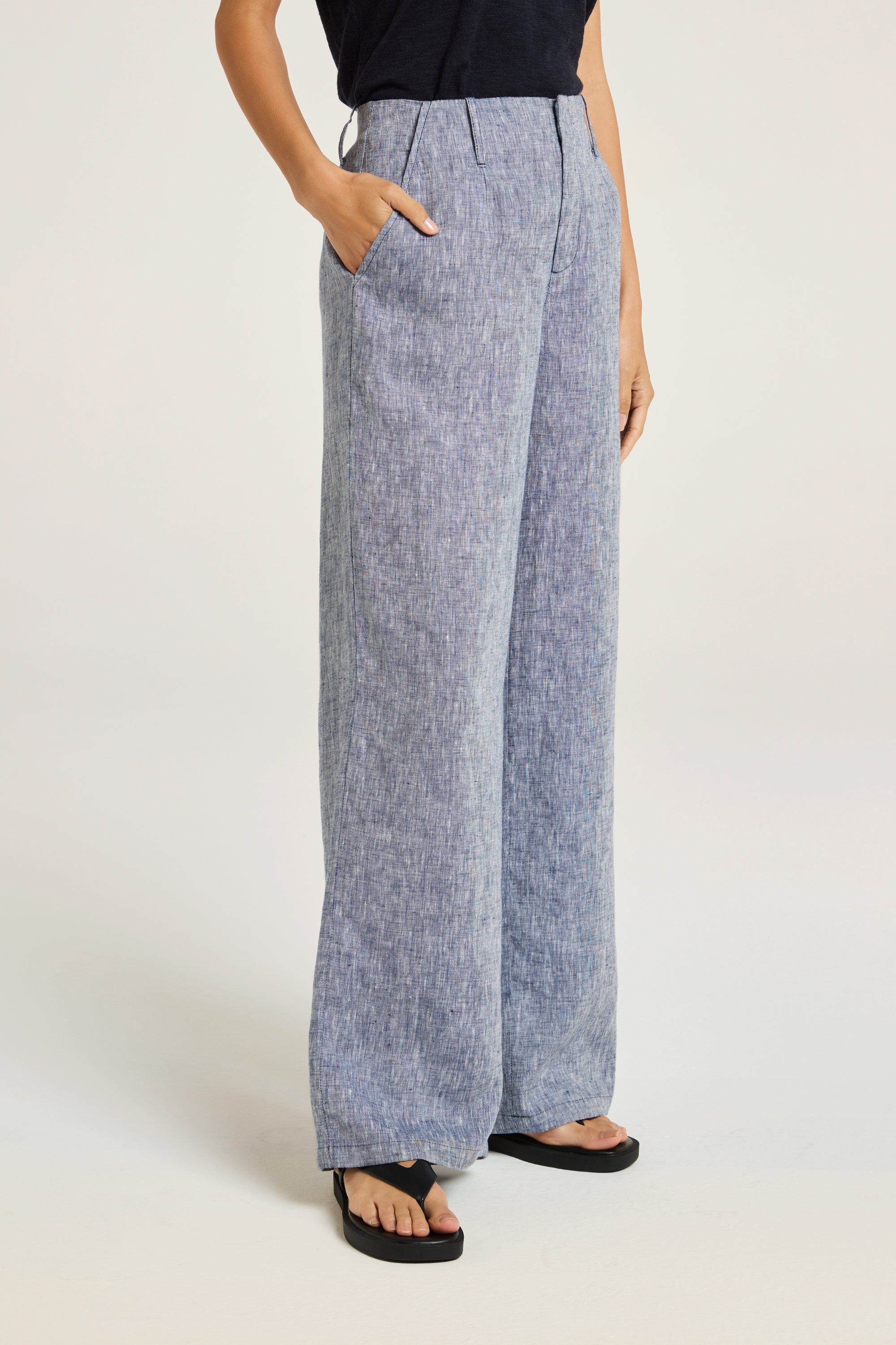 Sophia Pant