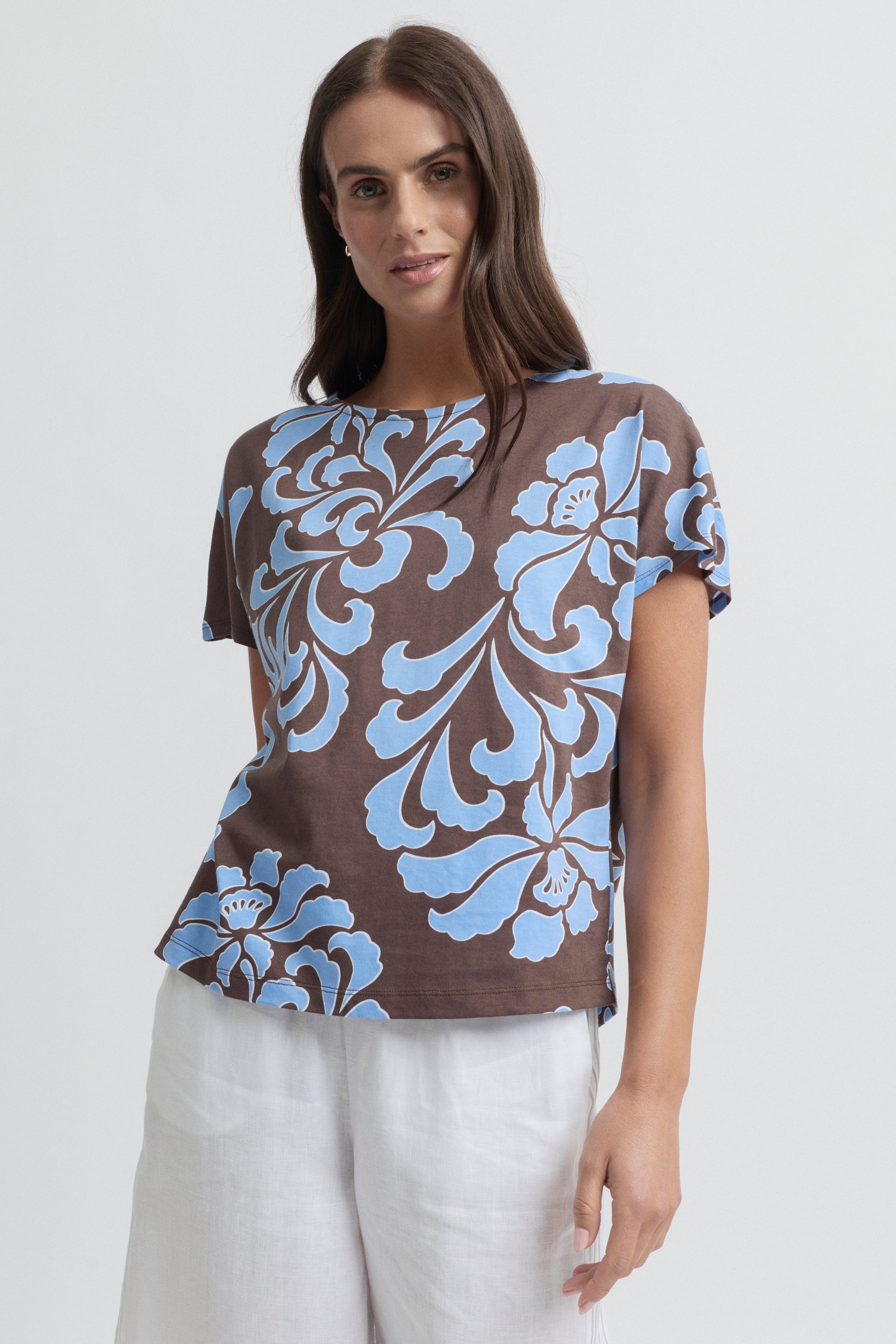 Elegance Short Sleeve Tee